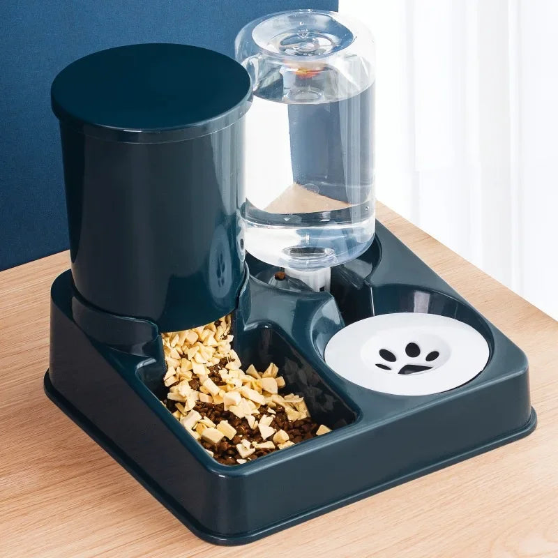 Cat & Dog Feeder